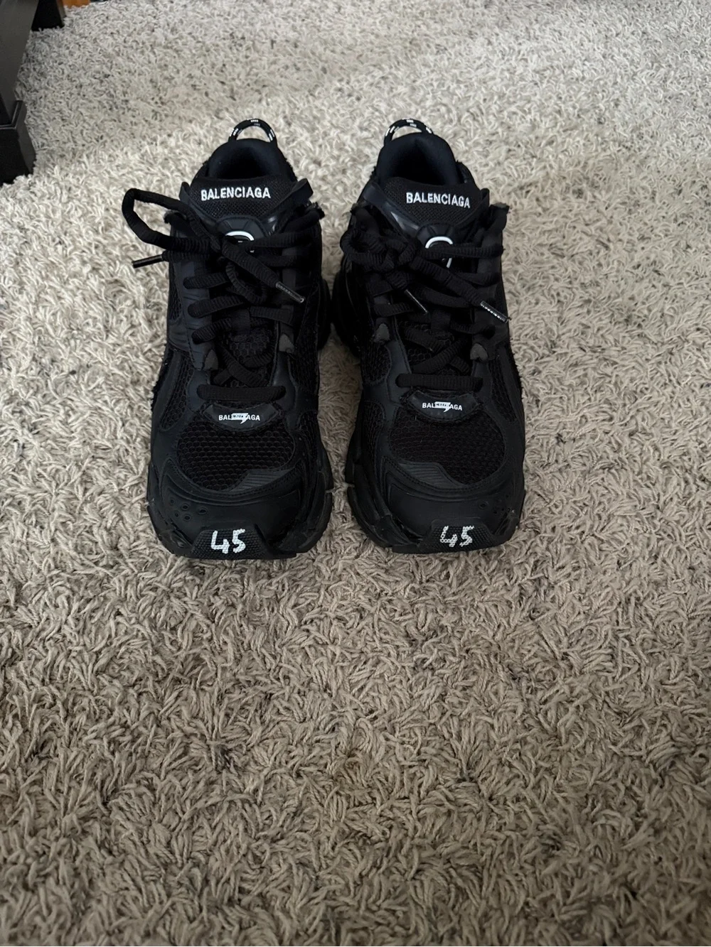 Balenciaga Runners - Picture 2 of 8